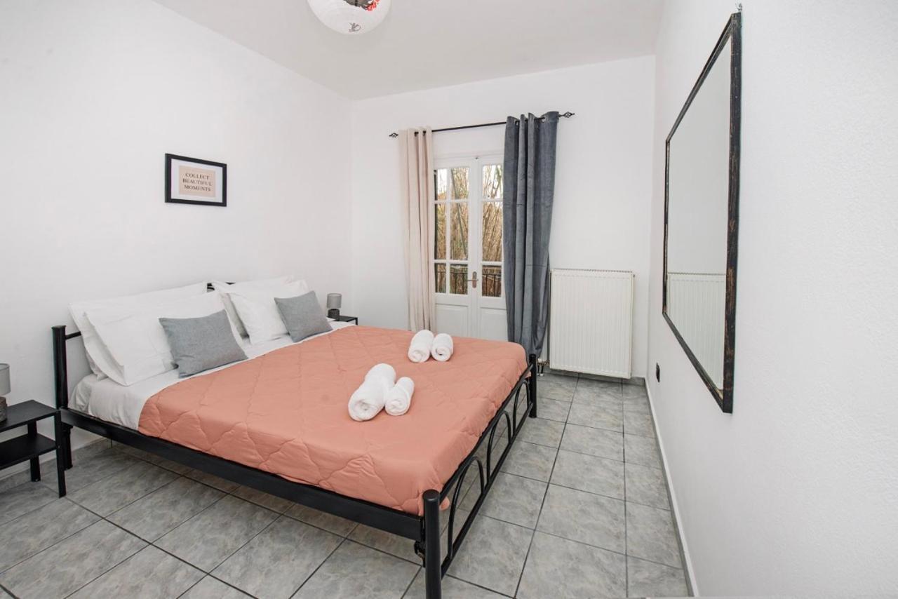 Ionian Luxury Apartments Perama  Dış mekan fotoğraf
