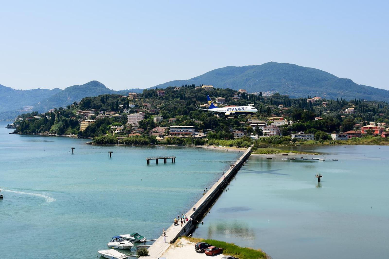 Ionian Luxury Apartments Perama  Dış mekan fotoğraf